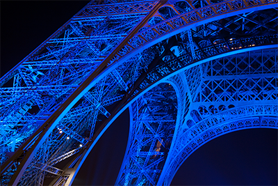 Tour Eiffel en bleu
